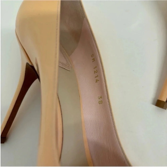 Christian Dior Patent Leather Pointed Toe Stiletto Heels - Picture 6 of 11